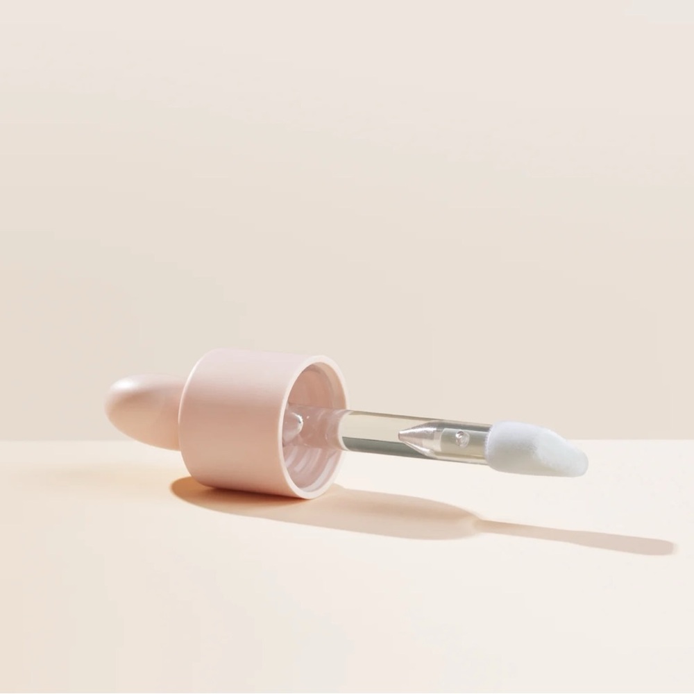 RARE BEAUTY Liquid Touch Brightening Concealer - Shade 120C • New In Box - Picture 2 of 8